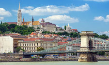 Spend an amazing year in Hungary!